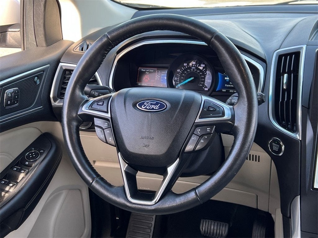 2021 Ford Edge Titanium